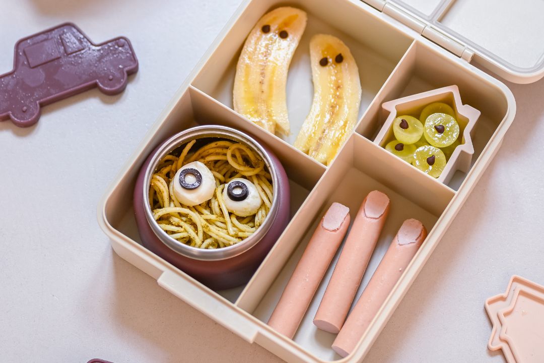 Adorable and Spooky Halloween Bento Box Lunch Ideas