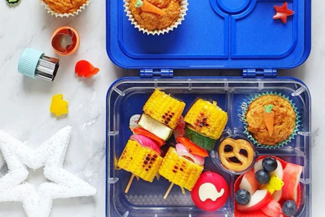 carrot cupcake recipe with corncob skewers