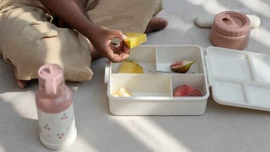 5 healthy bite-sized snacks for toddlers that fit into tiny lunchbox compartments
