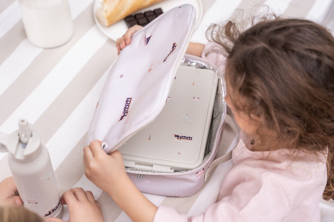 How to teach an 18-month-old to open a lunch jar in five gentle steps