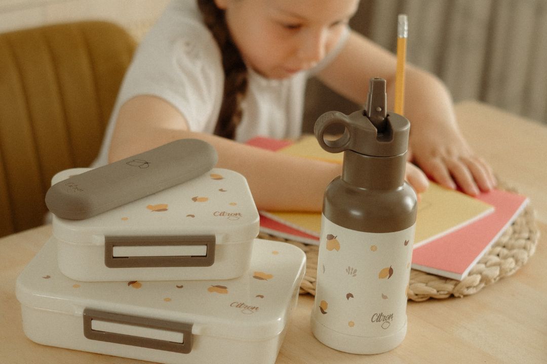 What are three green ways to safely sanitise lunchboxes, water bottles and cutlery?