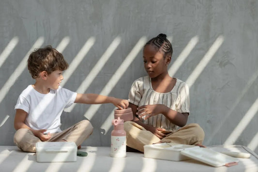 10 Clever Ways to Fill Lunch Pots Without Any Fuss