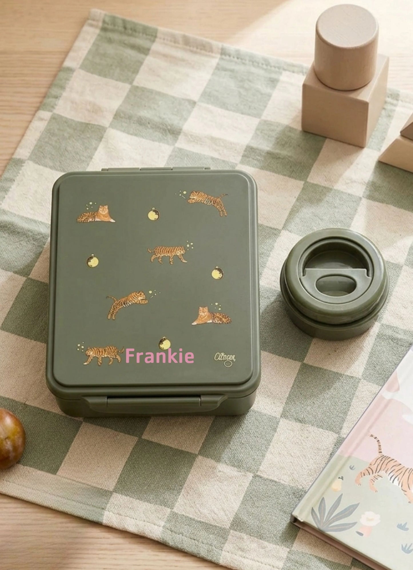 Grand Lunch Box Tiger